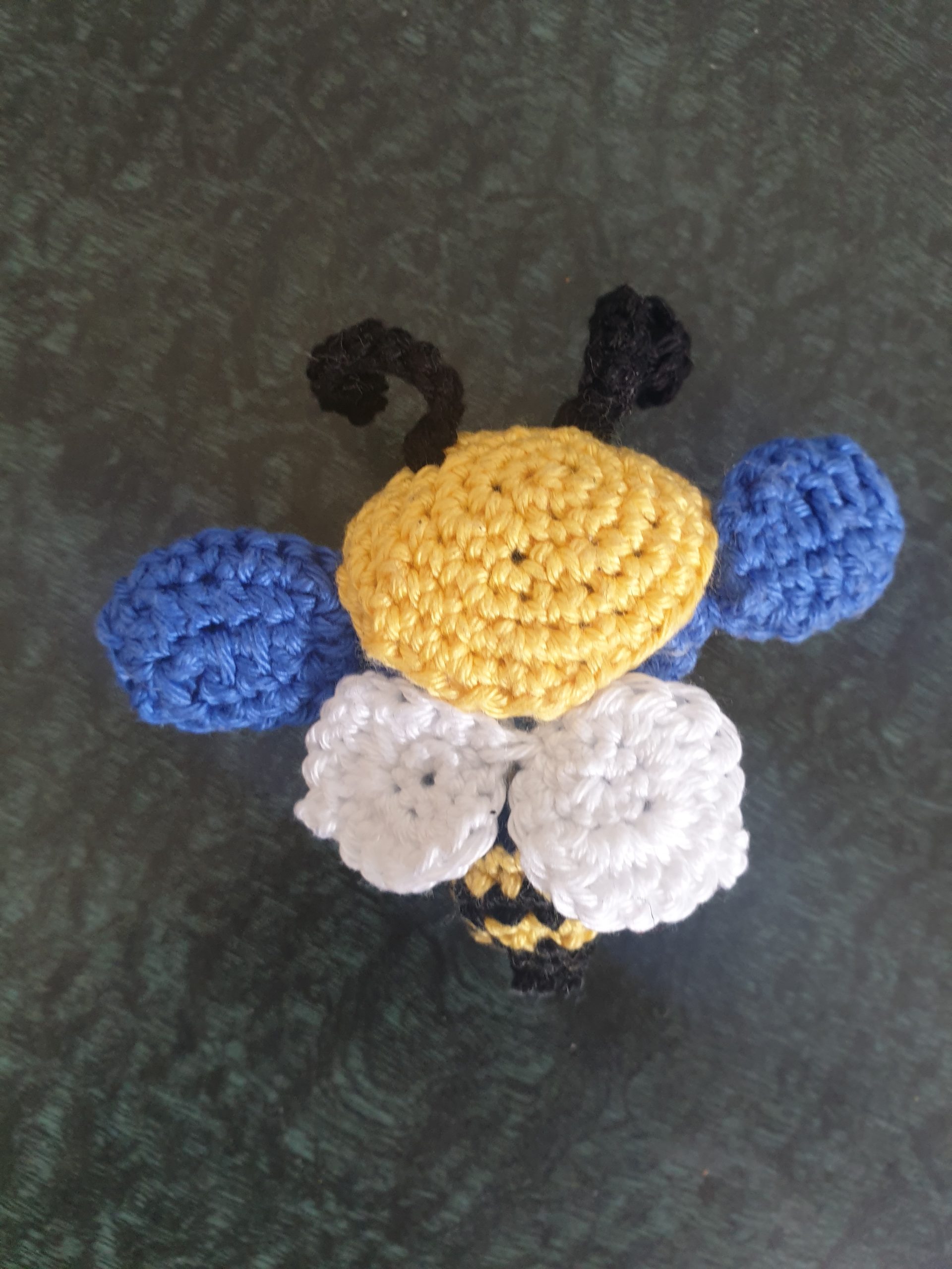 Abeille – Image 2