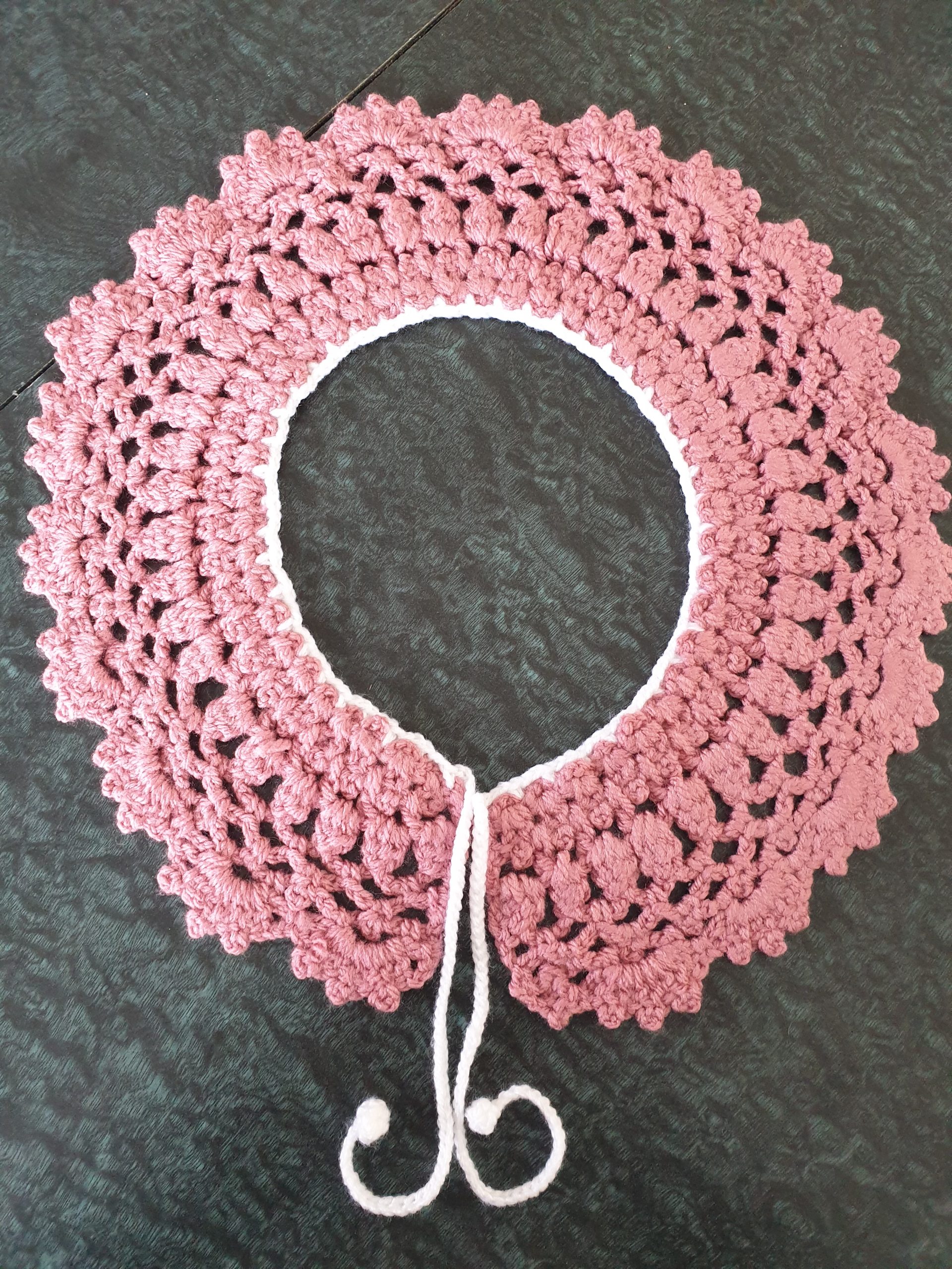Collerette vieux rose et blanc